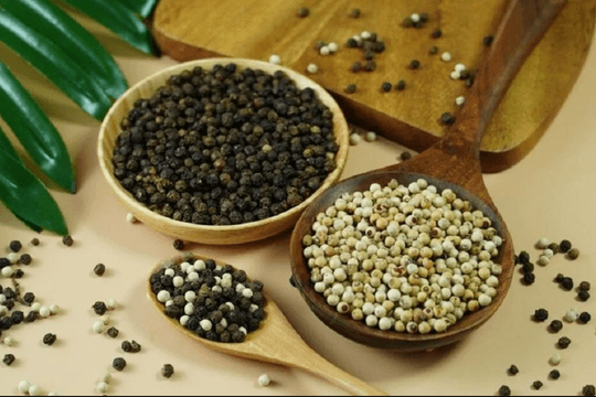 Giá tiêu hôm nay 4/7: Thị trường neo ở mức 133.000 - 135.000 đồng/kg, thấp nhất 1 năm