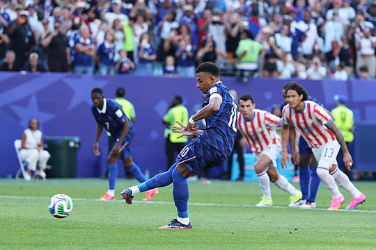 Mbappe ghi bàn quyết định, Pháp nhọc nhằn loại Paraguay tại World Cup 2026