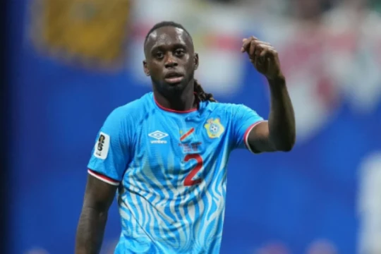 Arsenal gây sốc với kế hoạch chiêu mộ Aaron Wan-Bissaka thay thế Ben White