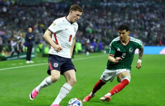 Manchester United và cái đầu lạnh trong thương vụ 130 triệu bảng Elliot Anderson