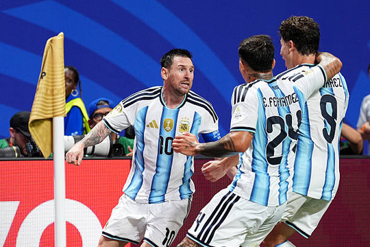 Argentina ngược dòng hạ Ai Cập 3-2: 15 phút rực lửa tại World Cup 2026