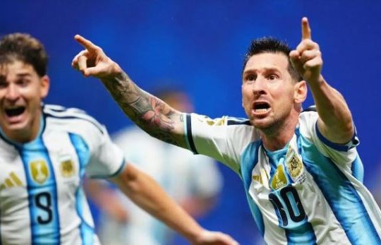 Argentina ngược dòng trước Ai Cập: Giá trị vĩnh cửu của Lionel Messi ở tuổi 39