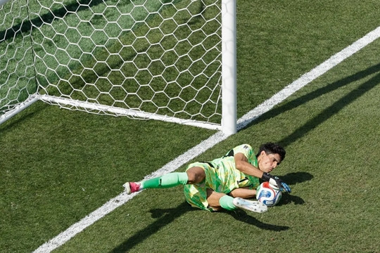 Yassine Bounou và màn đấu trí với Mbappe: Khi kỳ tích không thể khỏa lấp khoảng cách đẳng cấp