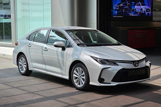 Toyota Corolla Altis 2026: Đánh giá chi tiết thông số và giá lăn bánh mới nhất