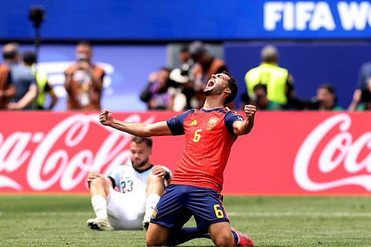 Tây Ban Nha vào bán kết World Cup 2026: Mikel Merino và cái duyên của siêu dự bị