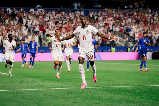 40 triệu bảng cho Marcus Rashford: Canh bạc mạo hiểm hay thương vụ hời của Arsenal?