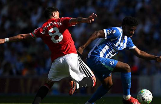 Manchester United và tham vọng Carlos Baleba: Lời giải 100 triệu bảng cho tuyến giữa