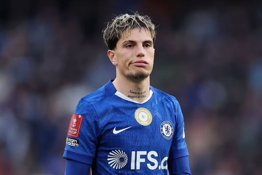 Manchester United chờ đợi khoản lợi nhuận thuần từ thương vụ Alejandro Garnacho rời Chelsea