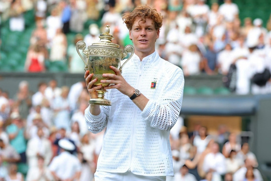 Jannik Sinner thống trị Wimbledon: Bản lĩnh số 1 và cú đúp lịch sử tại All England Club