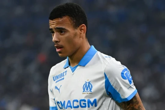 Mason Greenwood gia nhập Fenerbahce: Thương vụ 42 triệu euro và 'món quà' cho Man Utd