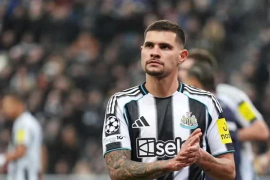 Bruno Guimaraes chọn Arsenal thay vì Man City: Thương vụ 100 triệu bảng xoay chuyển Premier League