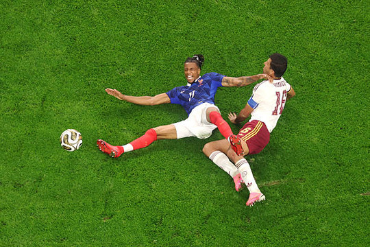 Tây Ban Nha khuất phục Pháp 2-0: Đẳng cấp Rodri và tấm vé chung kết World Cup 2026
