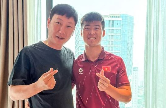 Duy Mạnh lỡ hẹn ASEAN Cup 2026 và phép thử chiến thuật của HLV Kim Sang Sik