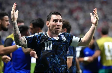 Argentina lội ngược dòng hạ tuyển Anh để vào chung kết World Cup 2026