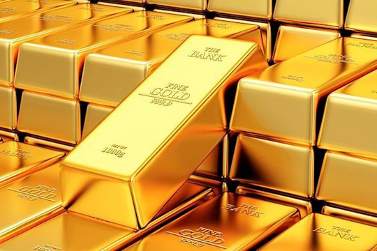 Giá vàng thế giới sáng 16/7 ổn định quanh mức trên 4.000 USD