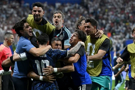 World Cup 2026: FIFA điều tra Argentina và khói bụi đe dọa trận chung kết