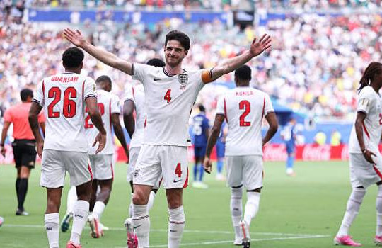 Anh đánh bại Pháp 6-4: Bukayo Saka lập hat-trick lịch sử tại World Cup