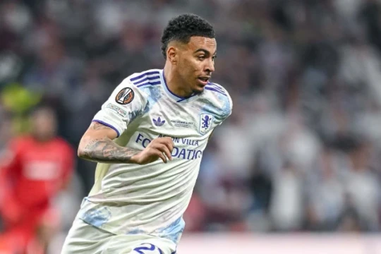 Morgan Rogers gia nhập Chelsea với giá 117 triệu bảng: Cú áp phe lịch sử nẫng tay trên Arsenal