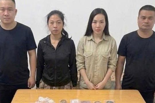 Làm vàng giả rồi lừa bán cho nhiều cửa hàng vàng