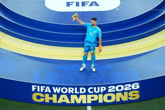 Unai Simon và kỳ World Cup 2026 lịch sử: Bức tường thành xô đổ mọi kỷ lục phòng ngự