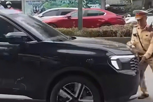 Danh tính tài xế lái ô tô đẩy CSGT rồi bỏ chạy trên đường Nguyễn Hoàng