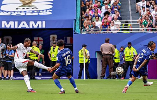 MU quyết giữ Rashford trước nhóm Big Six và tham vọng của Arsenal với Ezri Konsa