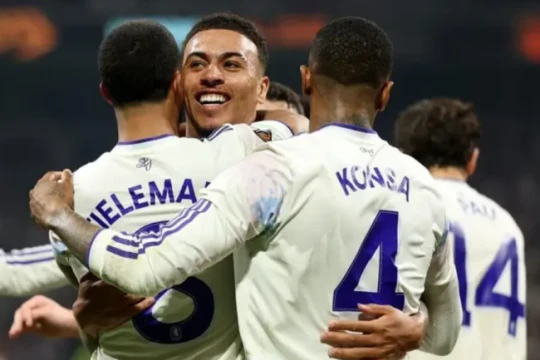 Aston Villa và công thức thành công kỳ lạ: Bán trụ cột để vươn tầm thế lực