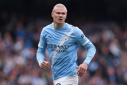Gạch tên Haaland khỏi top 10 tiền đạo Ngoại hạng Anh: Quan điểm gây tranh cãi của Troy Deeney
