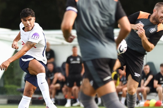 Sydney FC gặp Tottenham: Bài kiểm tra pressing của Spurs tại Sydney Super Cup