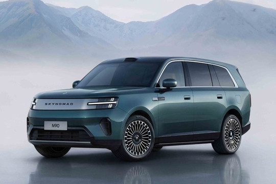 Tin xe 30/7: Xiaomi hé lộ SUV EREV chạy điện 370 km, Audi Q9 trình làng