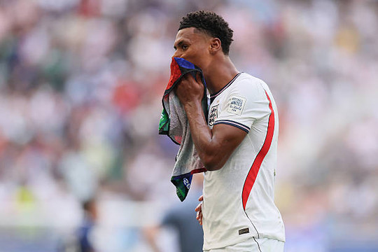 Vì sao Ollie Watkins là phương án chiến thuật hoàn hảo chia lửa với Sesko tại Man Utd?