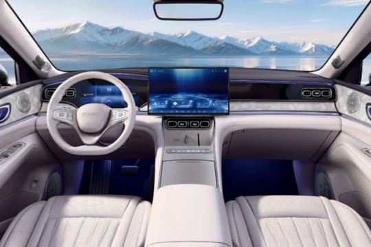 BYD Sealion 08 lộ nội thất trước ngày ra mắt