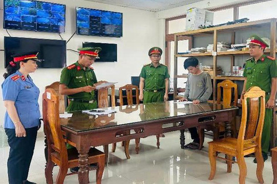 Bắt Trương Chí Lịch vì dùng clip ‘nóng’ ép thiếu nữ quan hệ tình dục