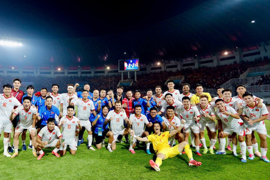 Thắng áp đảo Indonesia, tuyển Việt Nam nắm chắc tấm vé vào bán kết ASEAN Cup 2026