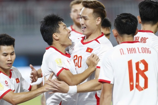 Tuyển Việt Nam đại thắng Indonesia 3-0: Màn cao tay chiến thuật của HLV Kim Sang-sik