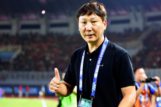Đánh bại Indonesia 3-0, tuyển Việt Nam cởi bỏ áp lực và rộng đường tính toán cho bán kết