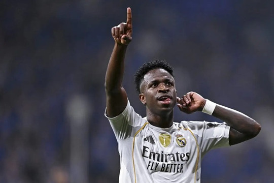 Arsenal theo đuổi Vinicius Junior: Bản hợp đồng có thể làm rung chuyển lịch sử Ngoại hạng Anh