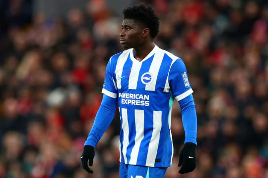 Chấn thương mới của Carlos Baleba: Lời cảnh báo khiến Man Utd quyết định từ bỏ