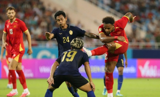 Tuyển Việt Nam hạ Campuchia 3-1 tại ASEAN Cup 2026: Màn diễn tập chiến thuật của Kim Sang-sik