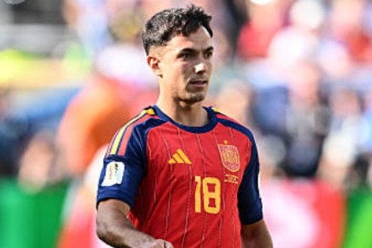 Real Madrid quyết tái khởi động thương vụ Martin Zubimendi sau khi hụt Rodri vào tay Barcelona