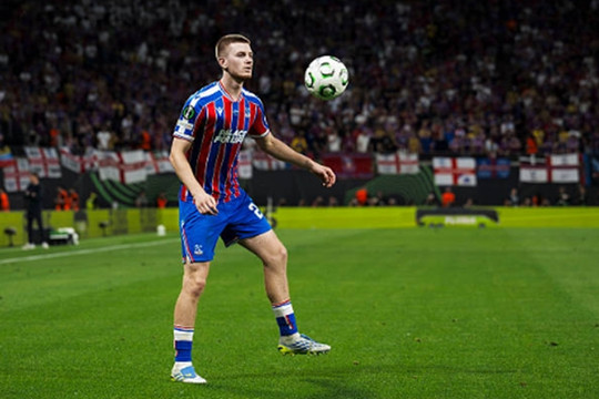 Man United tranh Adam Wharton giá 86 triệu bảng trước sự ngáng đường của Chelsea và Real