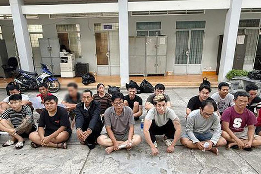 Hơn 100 công an đồng loạt ra quân, triệt phá đường dây đánh bạc hàng trăm tỷ ở An Giang
