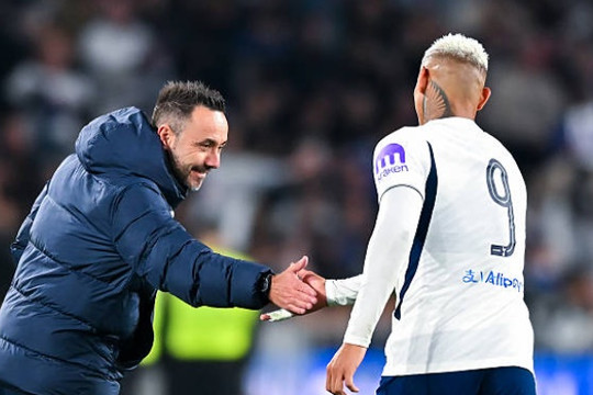 Tottenham nhắm Jean-Philippe Mateta giá 25 triệu bảng để hoàn thiện hỏa lực cho De Zerbi