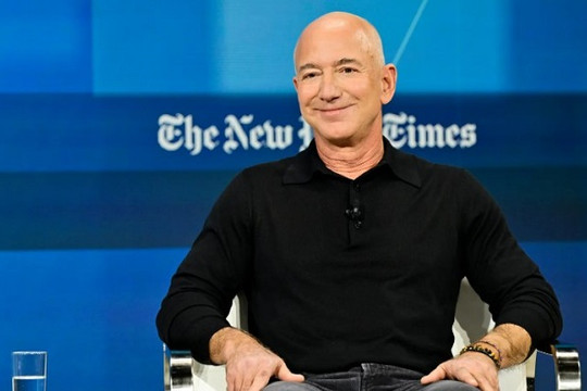 Jeff Bezos rót 1,5 tỷ bảng mua cổ phần Liverpool, chuẩn bị kích nổ hàng loạt bom tấn chuyển nhượng