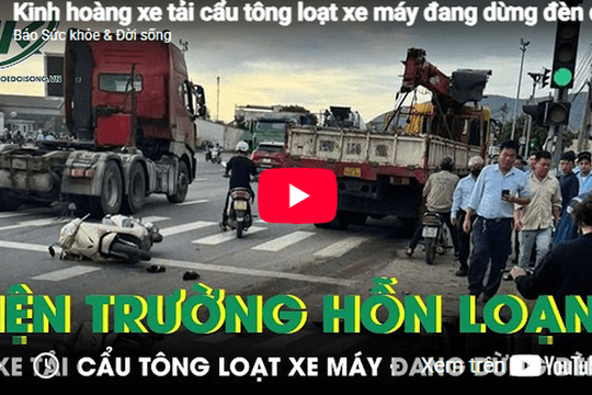 Kinh hoàng xe tải cẩu tông loạt xe máy đang dừng đèn đỏ ở Hà Tĩnh, hiện trường hỗn loạn