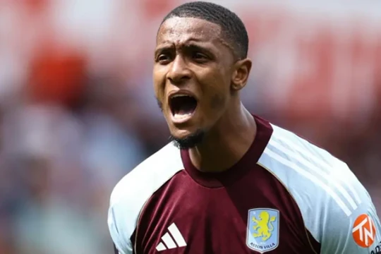 Arsenal bế tắc vụ Ezri Konsa khi khoảng cách 20 triệu bảng với Aston Villa chưa được san bằng