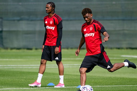 Man United hủy tour du đấu xa, tập trung tại Carrington quyết đấu Ngoại hạng Anh 2026/27