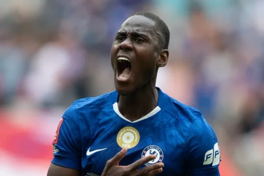 Lò Cobham thành cỗ máy kiếm 300 triệu bảng khiến Chelsea đối mặt nguy cơ mất bản sắc