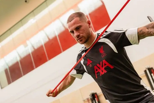 Alexis Mac Allister và bài toán thích nghi tại Liverpool dưới triều đại tân HLV Andoni Iraola