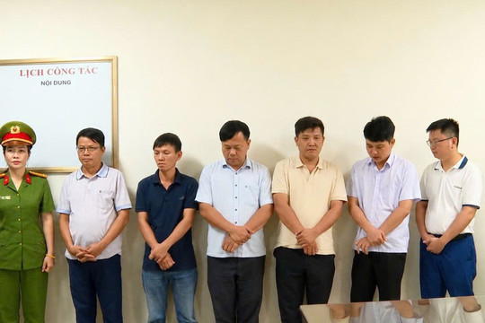 Khởi tố nhiều giám đốc, cán bộ doanh nghiệp vì dùng hồ sơ thí nghiệm giả